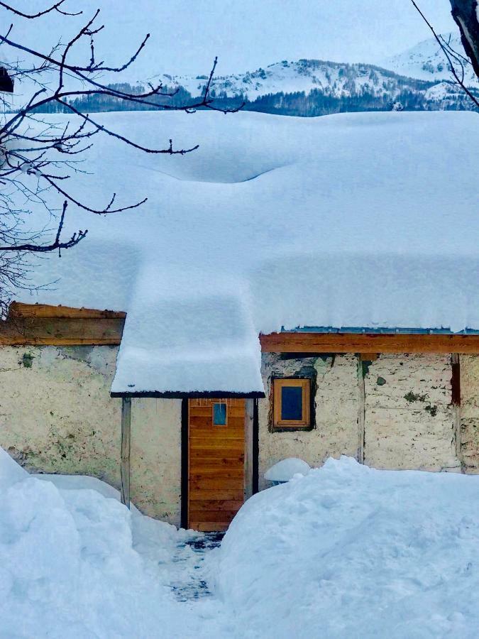 Appartement Duplex Avec Jardin Attenant Briançon Екстериор снимка