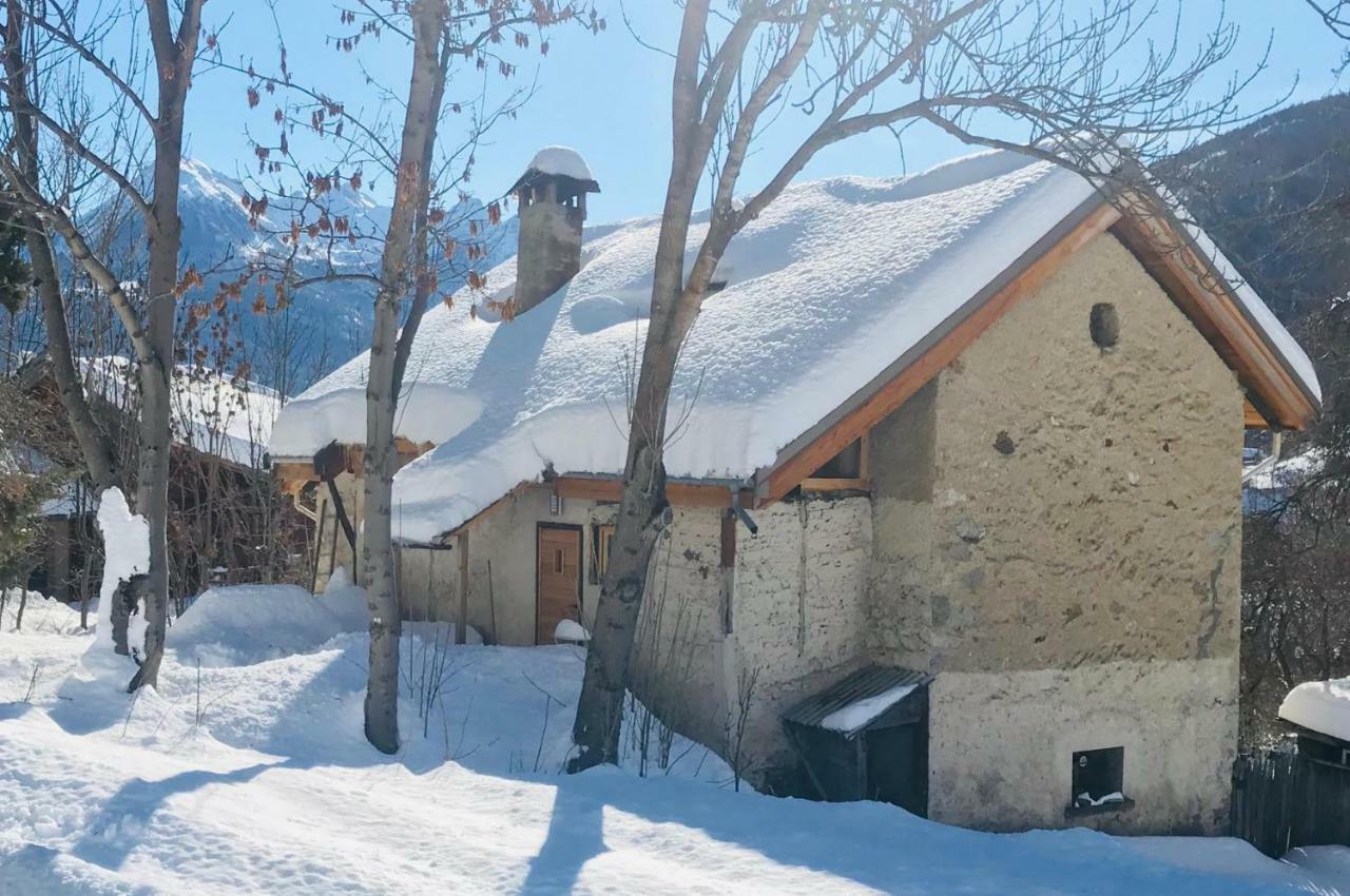 Appartement Duplex Avec Jardin Attenant Briançon Екстериор снимка